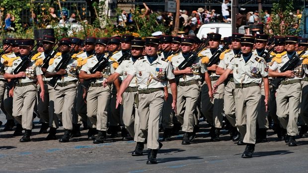 Forces Armées et Diplomatie française depuis les années 2000