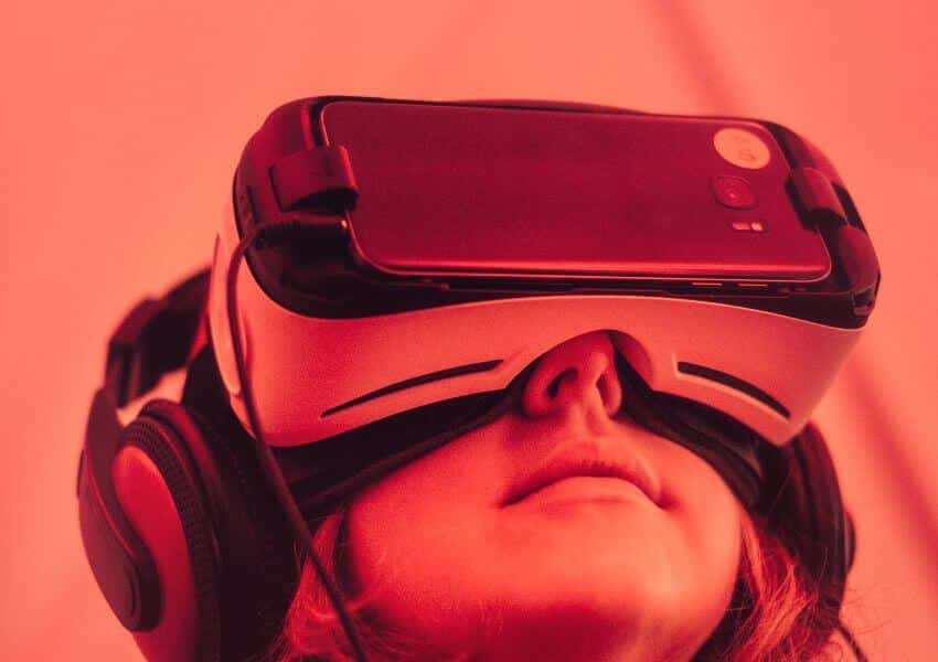 Is VR Slowly Taking Over 2017?