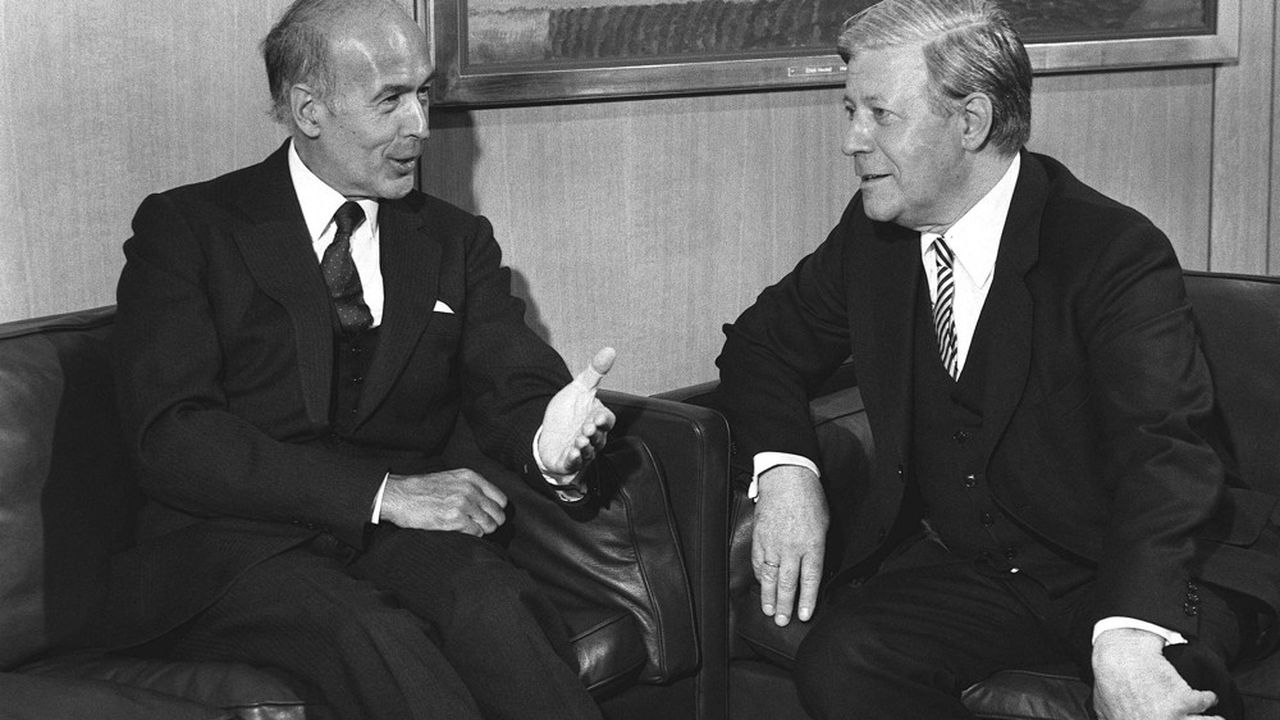 Duo Valéry Giscard d’Estaing et Helmut Schmidt en réunion officielle