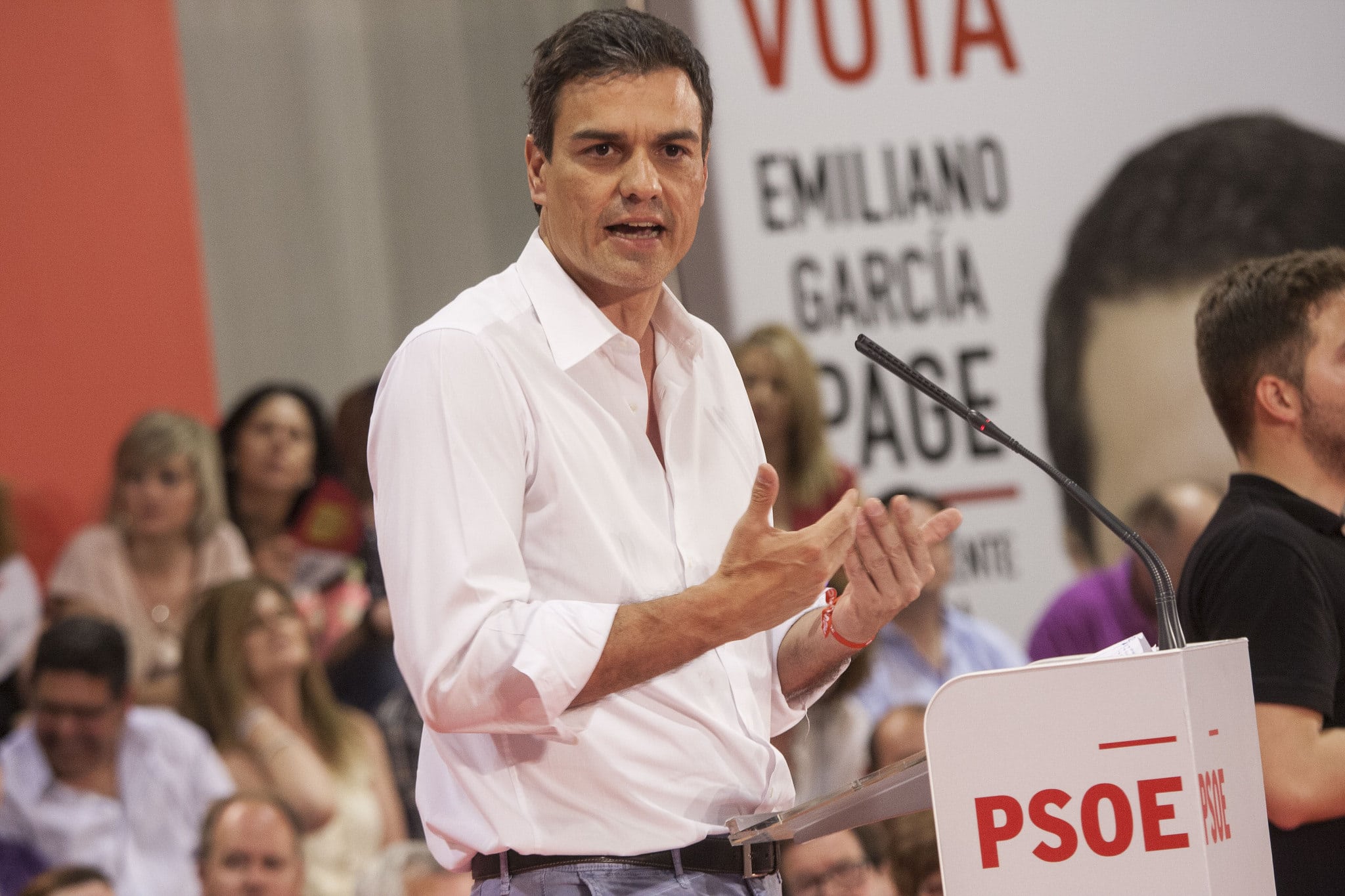 Pedro Sanchez incluera-t-il des membres de Podemos dans son gouvernement ?