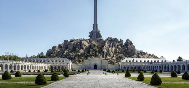Francisco Franco et la question du devoir de mémoire en Espagne