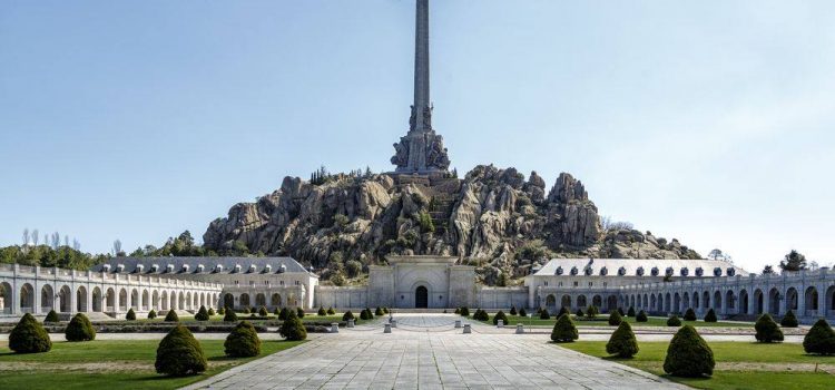 Francisco Franco et la question du devoir de mémoire en Espagne