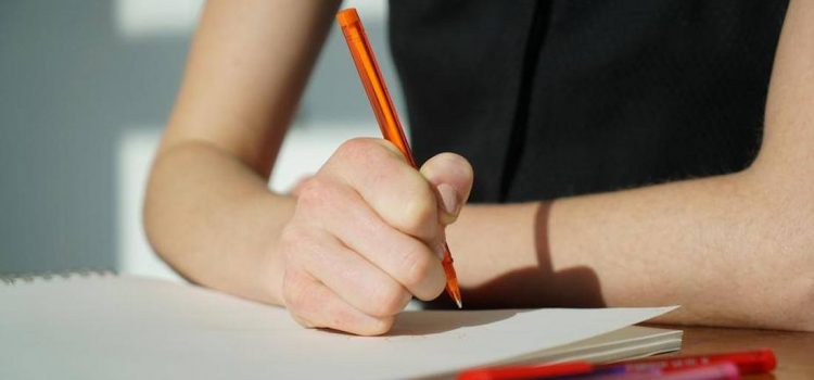 Comment limiter la casse en contraction de texte