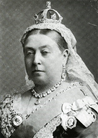 La reine Victoria, souveraine pendant Pygmalion