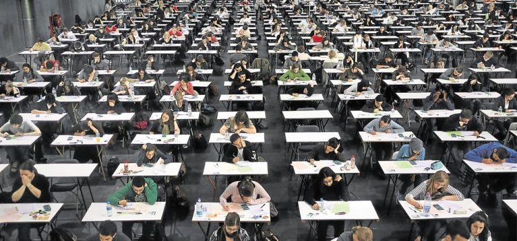 Entraînement aux concours : essai type LV1 ELVi en anglais