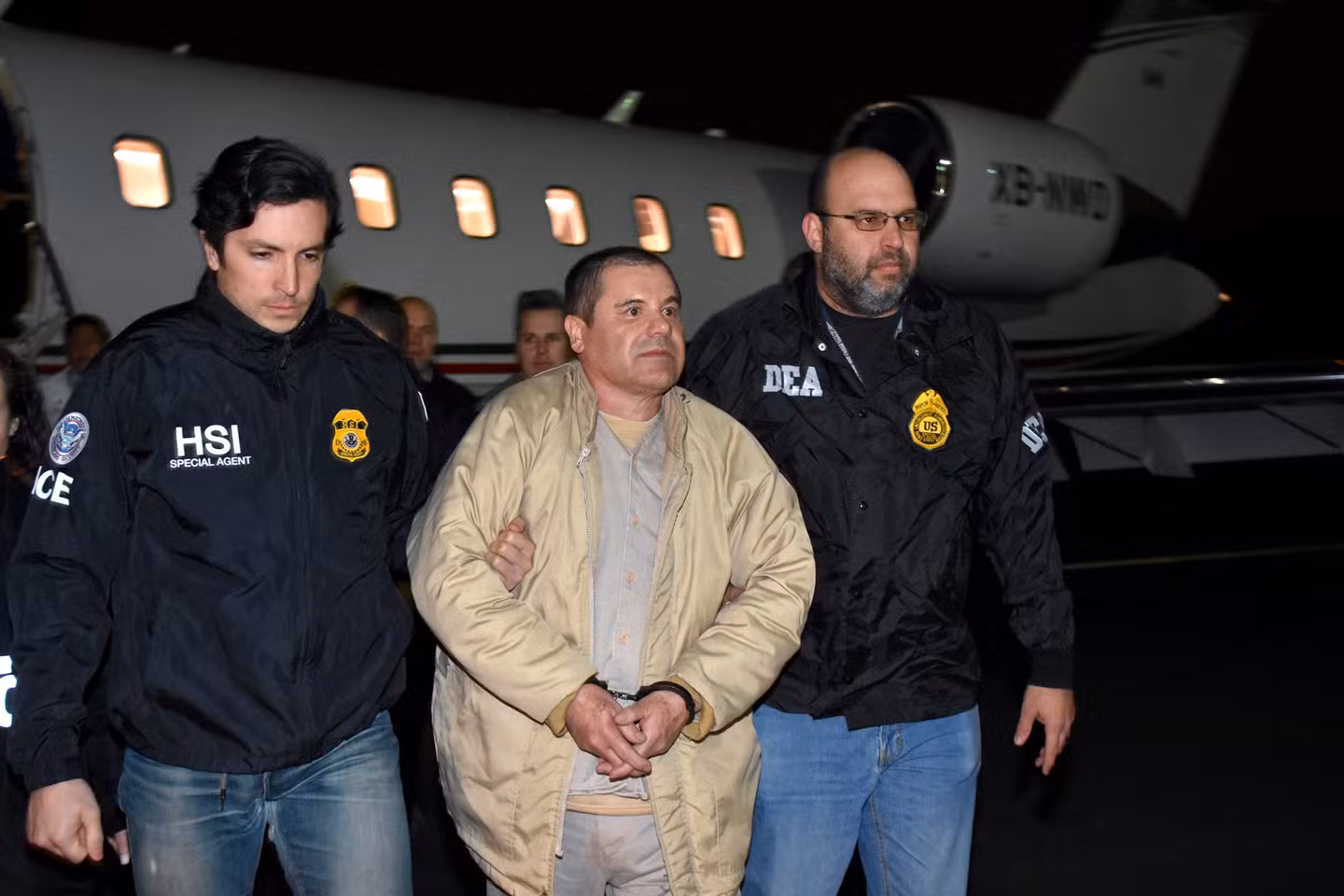 El Chapo Guzmán arrêté par la DEA, chef du cartel de Sinaloa.