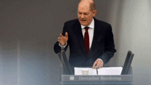 Zeitenwende : le changement d'ère acté par Olaf Scholz