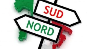Carte de l'Italie aux couleurs du drapeau avec des panneaux indiquant Nord et Sud, symbolisant le concept des deux Italie