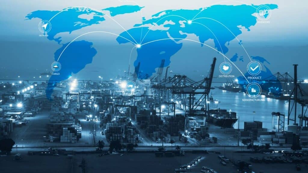 Illustration de la mondialisation avec carte du monde connectée et port industriel.