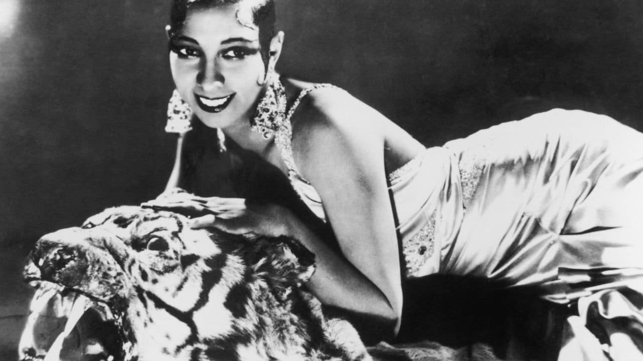 Joséphine Baker, artiste et résistante franco-américaine, première femme noire parmi les femmes au Panthéon