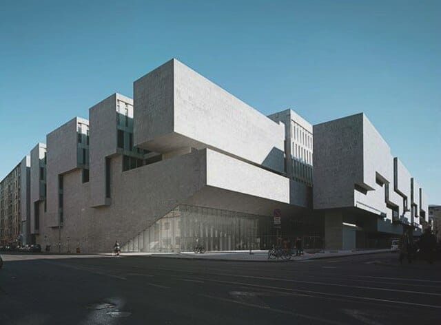 università Bocconi, Milano