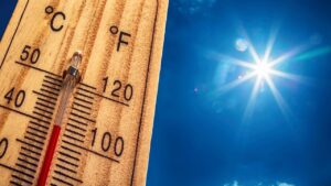 Canicule et oraux : ce que les écoles mettent en place