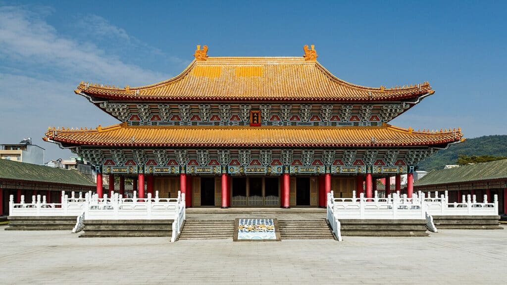 Temple de Confucius aux toits dorés, illustration architecturale du confucianisme en Asie de l'Est