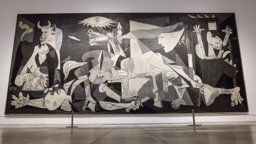 Guernica de Pablo Picasso exposé au musée, symbole de l'impact de la guerre civile espagnole sur l'art