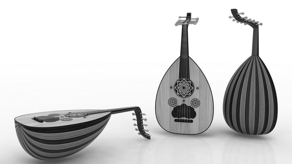 Trois ouds illustrant les instruments traditionnels de la musique arabe moderne
