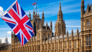 Drapeau britannique devant le Parlement de Westminster, siège des partis politiques au Royaume-Uni